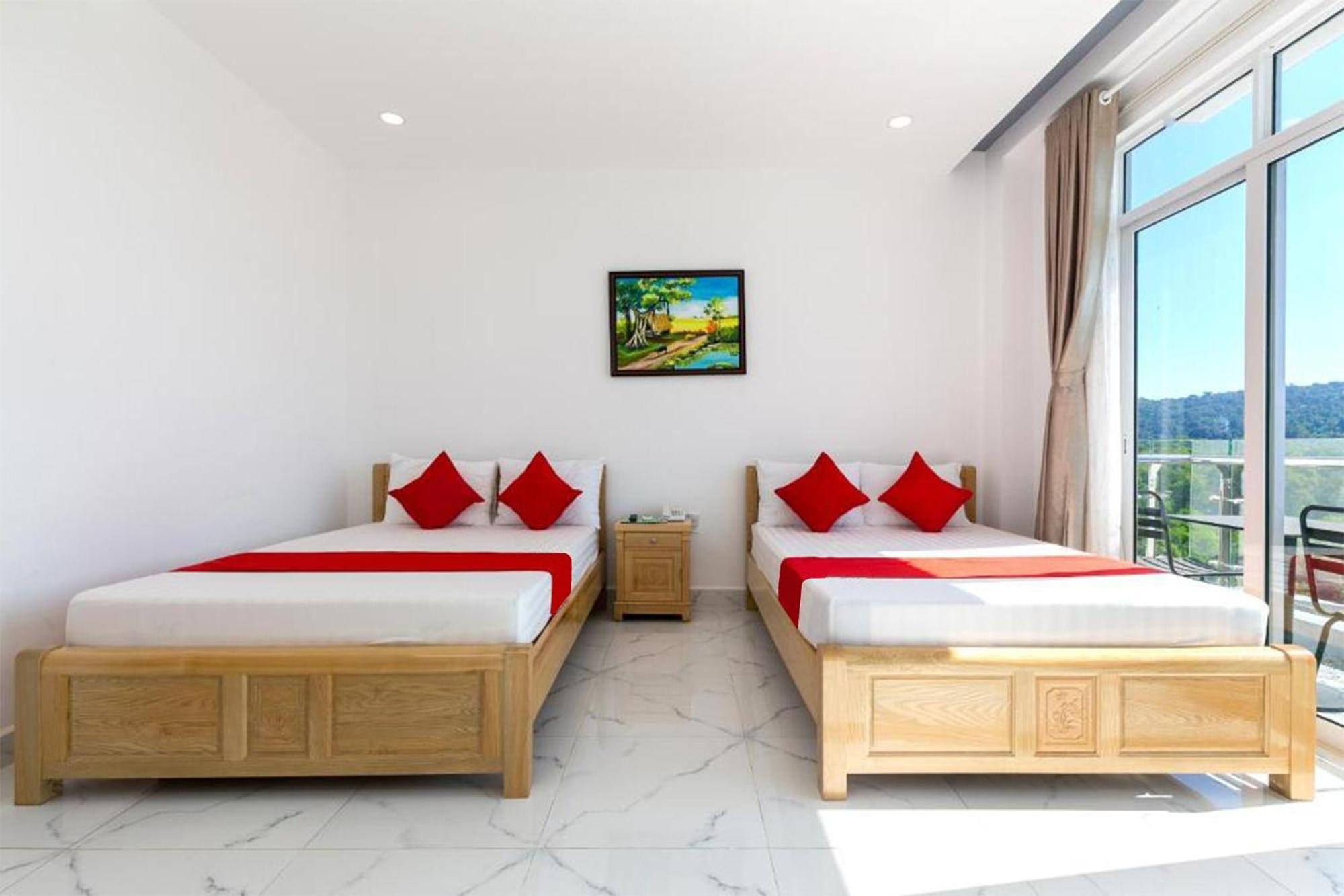 Ruby Hotel Phu Quoc Exteriör bild