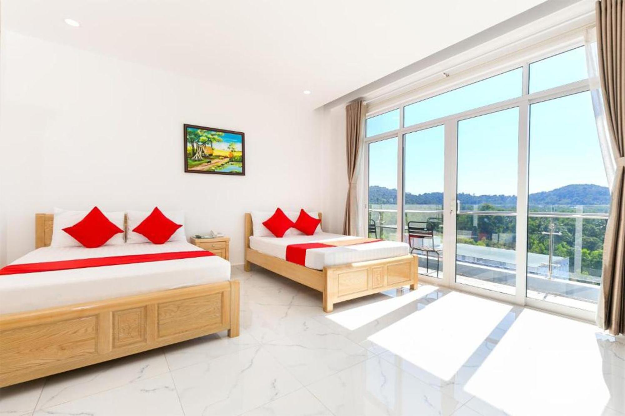 Ruby Hotel Phu Quoc Exteriör bild